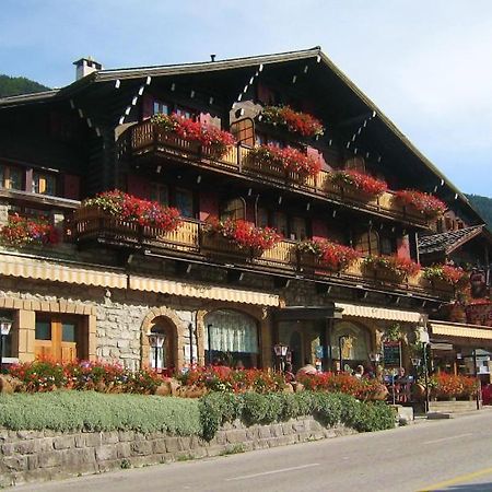 Au Manoir D'Anniviers Hotel Vissoie Exterior photo